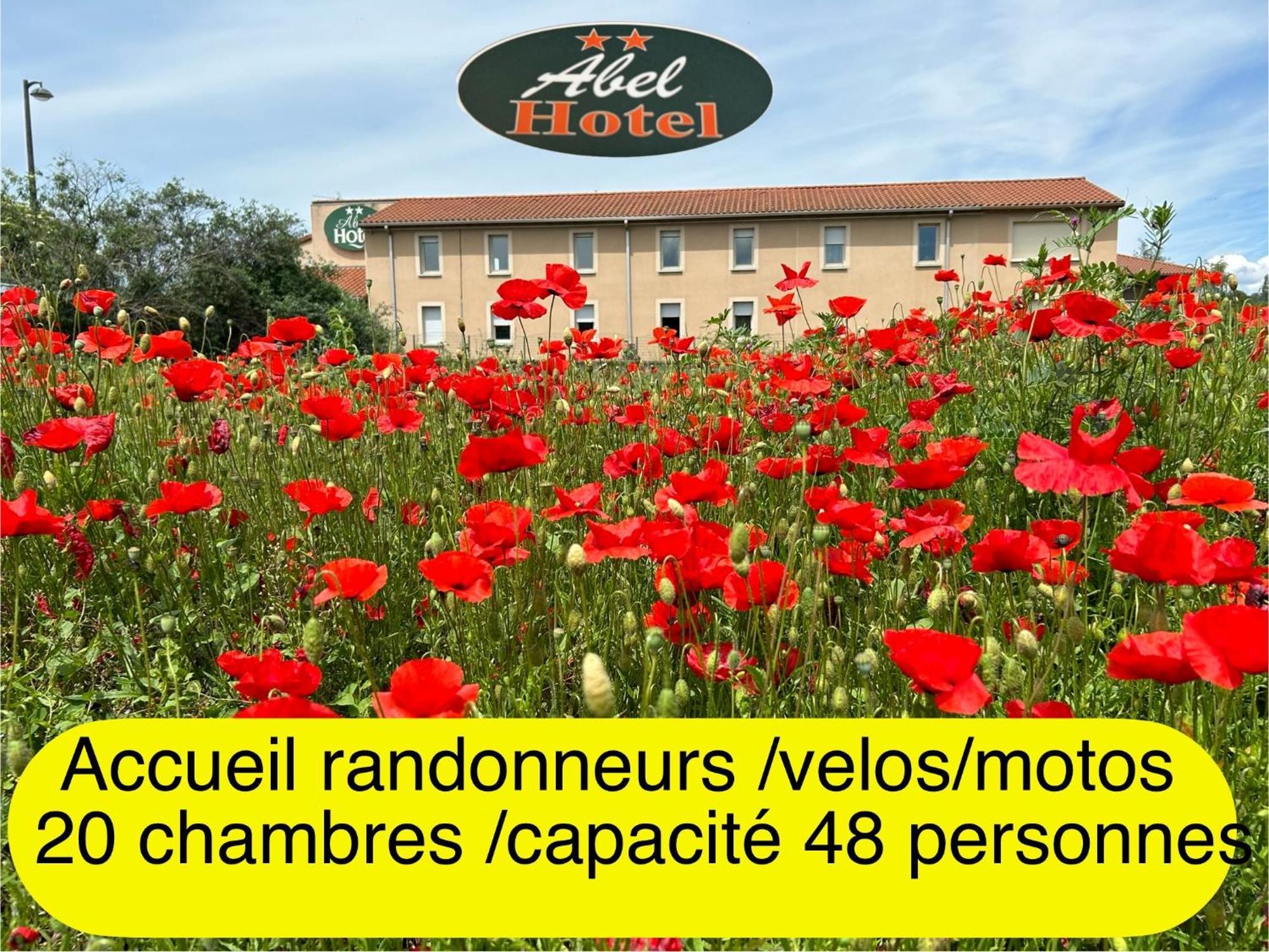 Abel Hotel Langeac Bagian luar foto