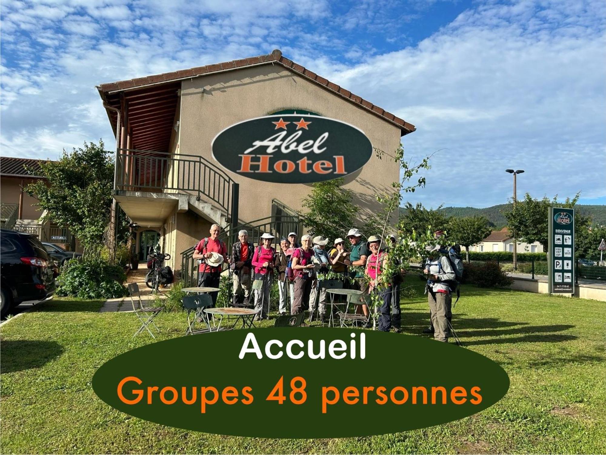 Abel Hotel Langeac Bagian luar foto